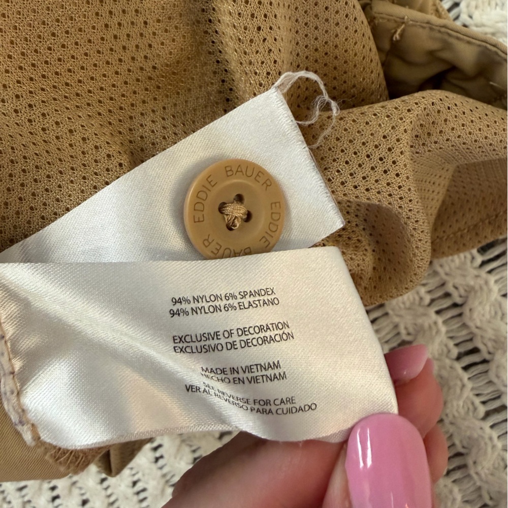 EDDIE BAUER Like New Stretch Cargo Pocket Tan Khaki Casual Outdoor Shorts Size 4 - Picture 8 of 11